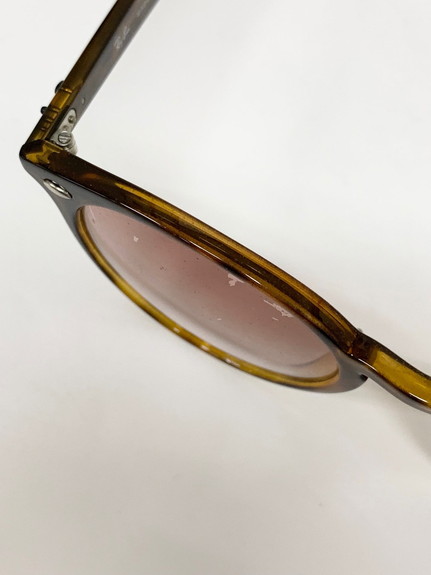 レイバン RB2180-F サングラス ブラウン セルフレーム フルリム オーバル べっ甲柄 ITE9BGOO947E