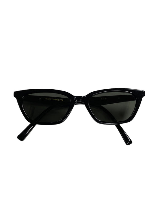 ジェントルモンスター LOTI サングラス ブラック セルフレーム フルリム ウェリントン ITOZVQ2VBVG2
