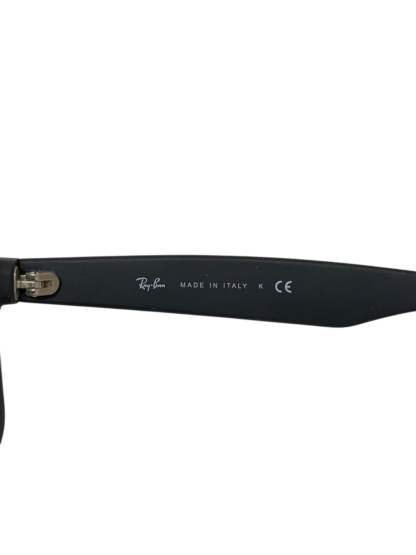 レイバン NEWWAYFARER RB2132-F サングラス ブラック ニューウェイファーラー ラバーフレーム フルリム ウェリントン ITNTLCH8CUEI