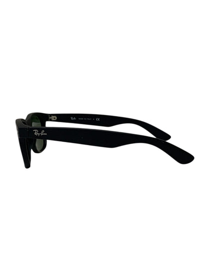 レイバン NEWWAYFARER RB2132-F サングラス ブラック ニューウェイファーラー ラバーフレーム フルリム ウェリントン ITNTLCH8CUEI