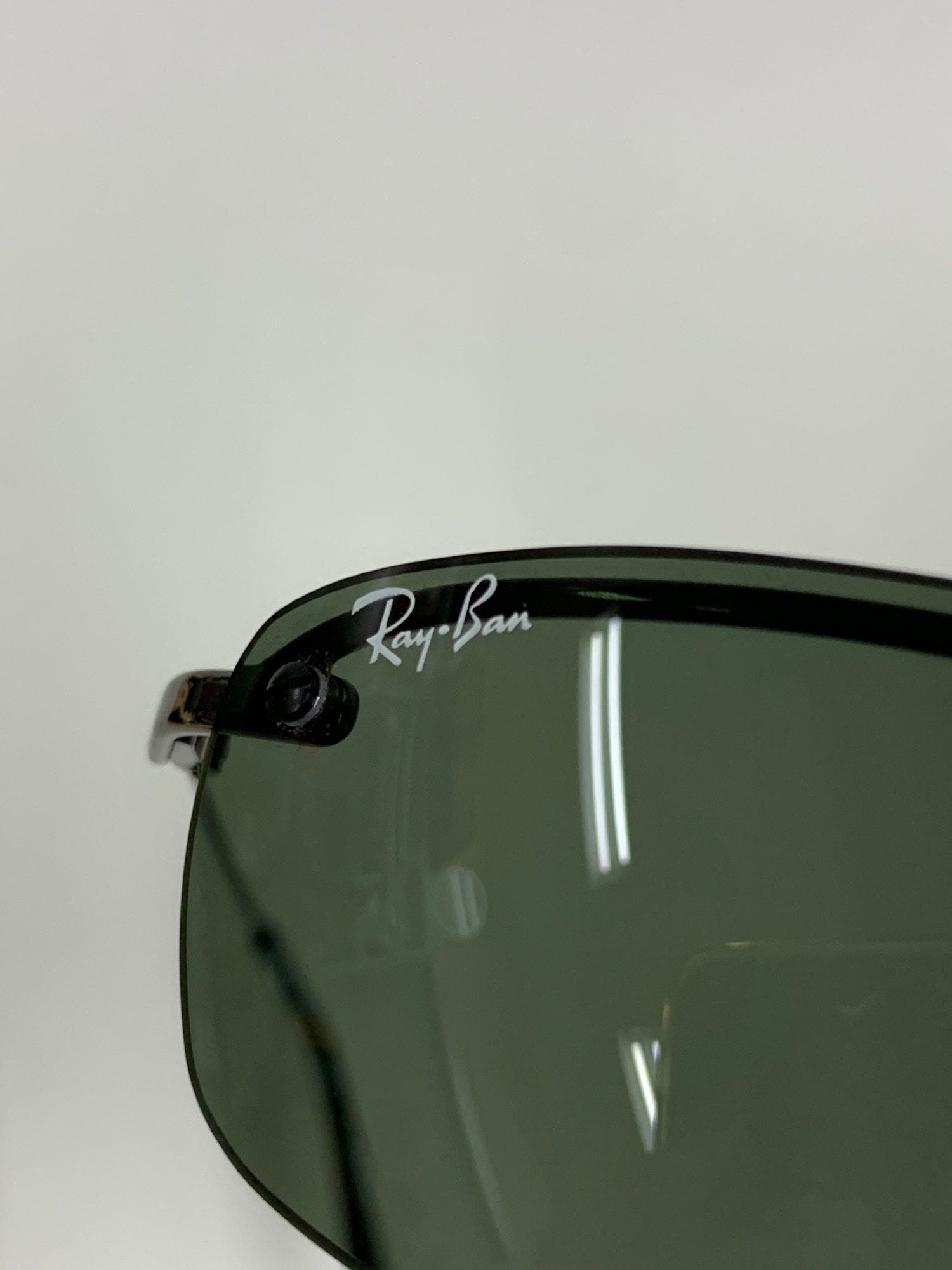 Ray-Ban ブラック スクエアサングラス グリーンレンズ レイバン Top Rectangular RB3174 サングラス レクタンギュラー